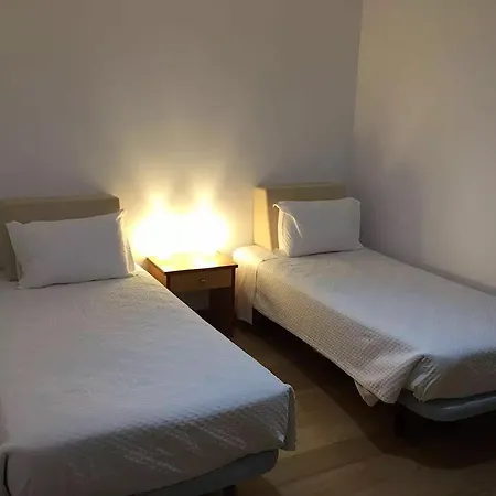 3 Floors Pool A Villa *
